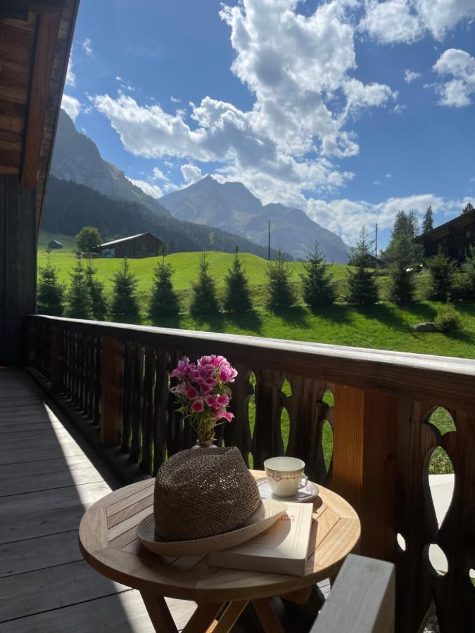 Alpen Charme - Chalet D'Hotes Et Spa Gsteig Ngoại thất bức ảnh